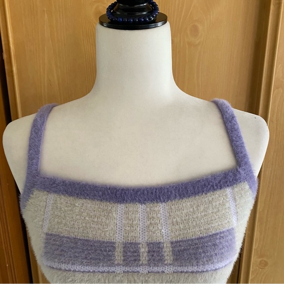Papermoon • Fuzzy Purple & White Knit Cropped Sweater Tank - Picture 6 of 11